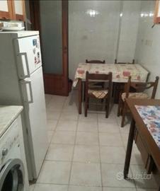 Monti tiburtini trilocale con balcone