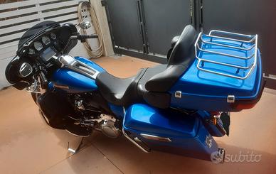 HARLEY-DAVIDSON Electra Glide Ultra Limited Low