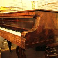 Pianoforte a coda Lachin