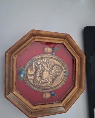 quadro con medaglione devozione 