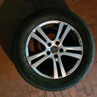 4 Cerchi in lega 17 225/60R17 con gomme invernali