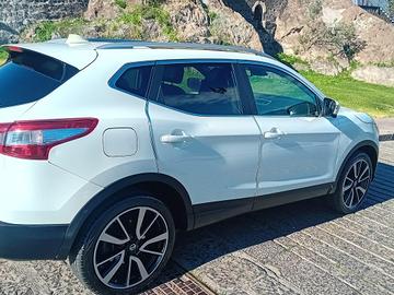 Nissan quashai 