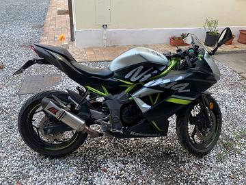 Kawaskai ninja 125 2020