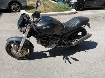 Ducati Monster 620 i.e. Dark edition