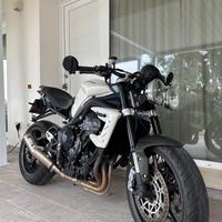 Triump Street Triple 675 2010