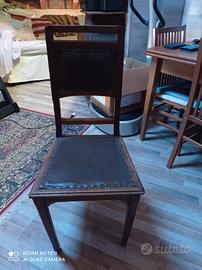 Sedie in legno stile sagrestia 