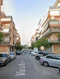POMEZIA BILOCALE IN VILLA