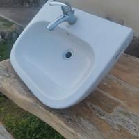 lavandino bagno Duravit 65x50 + copritubature