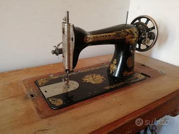 Macchina da cucire Singer vintage
