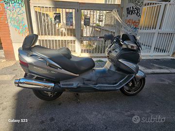suzuki burgman 650