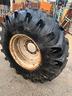 ruota-pirelli-18-4-r-26-per-mietitrebbia