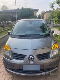 Renault Modus 2006 1.2 motore benzina