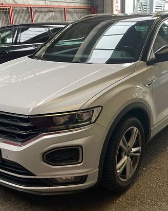 VW T-Roc 1.5 TSI ACT 150Cv. DSG R-LINE TETTO APRIB