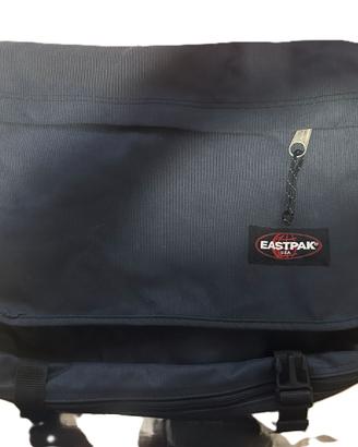 Borsa Tracolla Eastpak