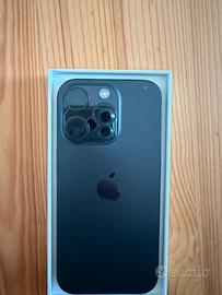 iPhone  16 pro 128 gb nero titanio 100% batteria