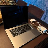 Macbook pro 16” intel i7