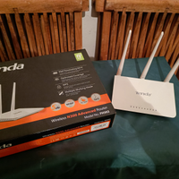 Router Tenda N300 FH303