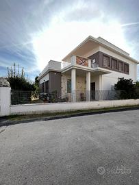 Rif. 319 900,00 baia verde - villa singola in par