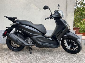 Piaggio Beverly 300