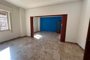 5 vani in via oreto nuova via dell'Orsa Minore