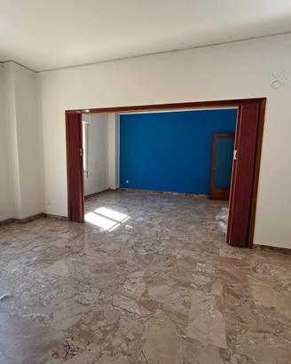 5 vani in via oreto nuova via dell'Orsa Minore