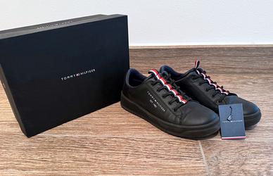 Tommy Hilfiger: Sneakers in pelle, perfette 36