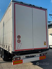 Semirimorchio centinato KRONE buca coils