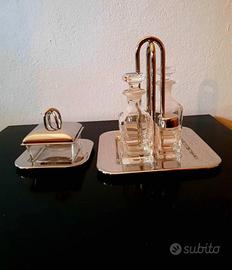 Porta sotto aceti in acciaio inox e vetro 