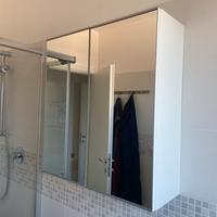 Pensile con specchio per bagno