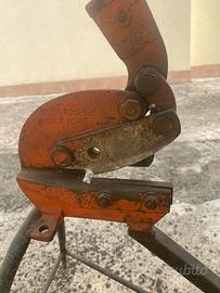 Taglia lamiera manuale