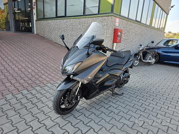 Yamaha TMAX 530