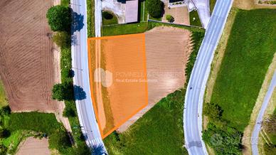 Terreno edificabile con vincolo di residenza ordin