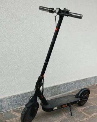 Monopattino Vivobike nuovo