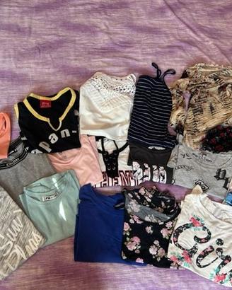 Stock di magliette t-shirt,top pantaloni giacche