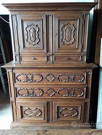 Credenza
