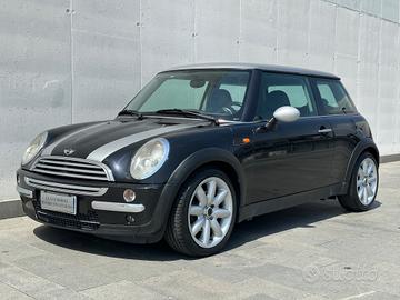 Mini 1.6 16V Cooper Neopatentati