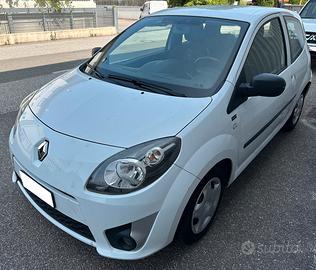 Renault Twingo 1.2 16V Live