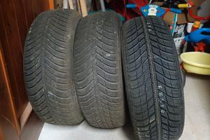 N° 3 Gomme Nexen 185-55r15