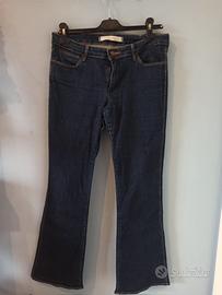 Jeans Wrangler Blu Scuro – Modello Bootcut / Flare