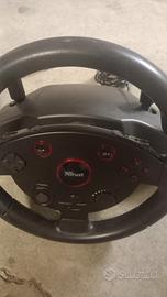 Volante Trust per Pc e Playstation con Pedaliera