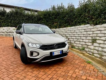 VOLKSWAGEN T-ROC 2.0 TDI ANNO 22