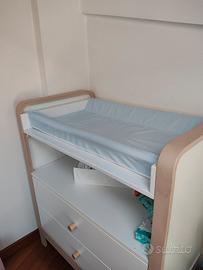 Fasciatoio Ikea+next to me forever+box chicco+bab