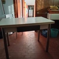 Tavolo allungabile bianco 