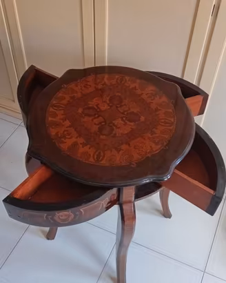 Tavolino rotondo intarsiato antico con 4 cassetti