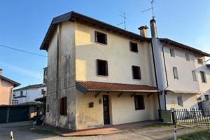 Casa bicamere pronta da vivere a Torsa