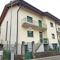 CASA SEMINDIPENDENTE A ENTRATICO