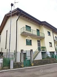 CASA SEMINDIPENDENTE A ENTRATICO