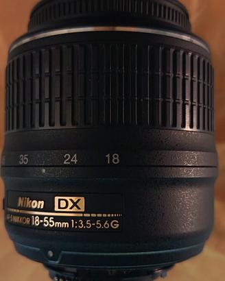 Obiettivo Nikon 18-55 mm 1:3.5 5.6 G VR