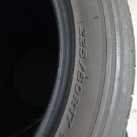 Gomme momo 225 50 17