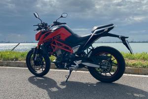 MOTO  125 cc - Swm Hoku Hoku 125